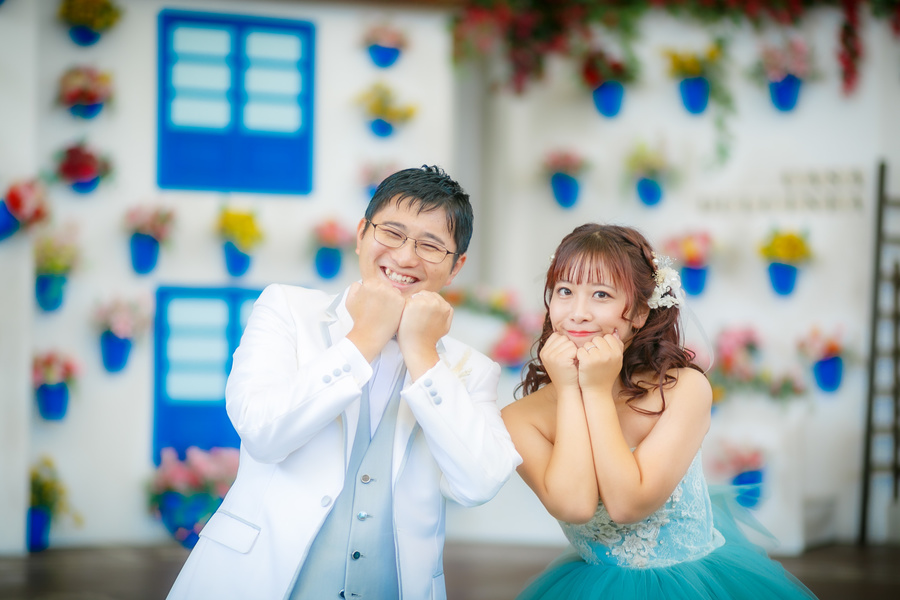 ウェディング前撮り　青いドレス　志摩スペイン村にて