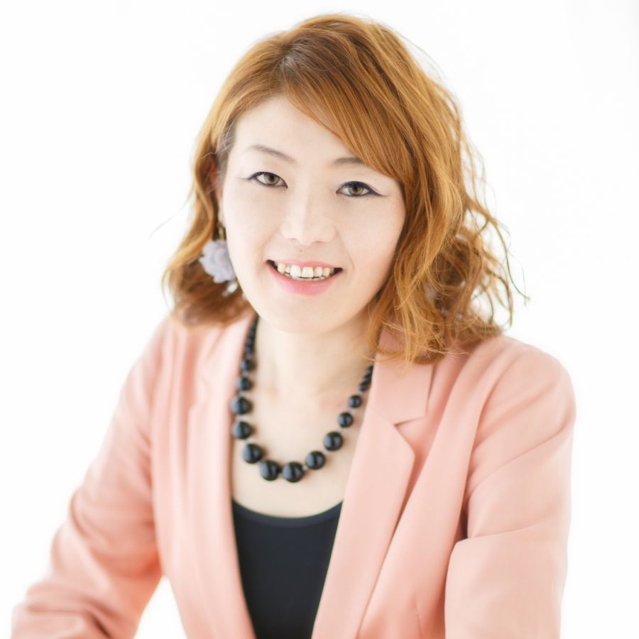 女性のプロフィール写真